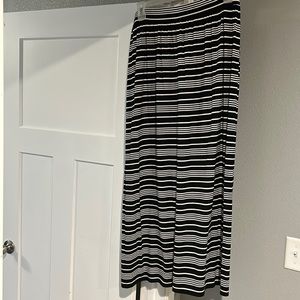 Women’s Loft Maxi Skirt